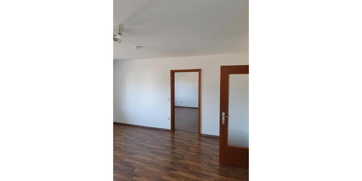 Etagenwohnung Rehlingen-Siersburg Siersburg - 3 Zimmer, 82 m&sup2;, 580&euro; | Angebot:26408961