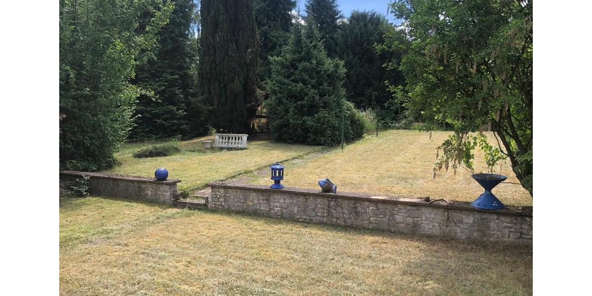 Mehrfamilienhaus, Wohnhaus Saarbrücken West - 9 Zimmer, 239 m&sup2;, 199.000&euro; | Angebot:27034072