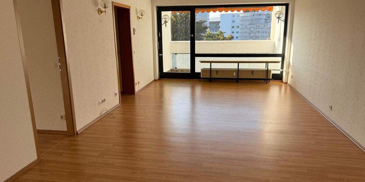 Etagenwohnung Saarbrücken St Johann - 3 Zimmer, 195.000&euro; | Angebot:25780199