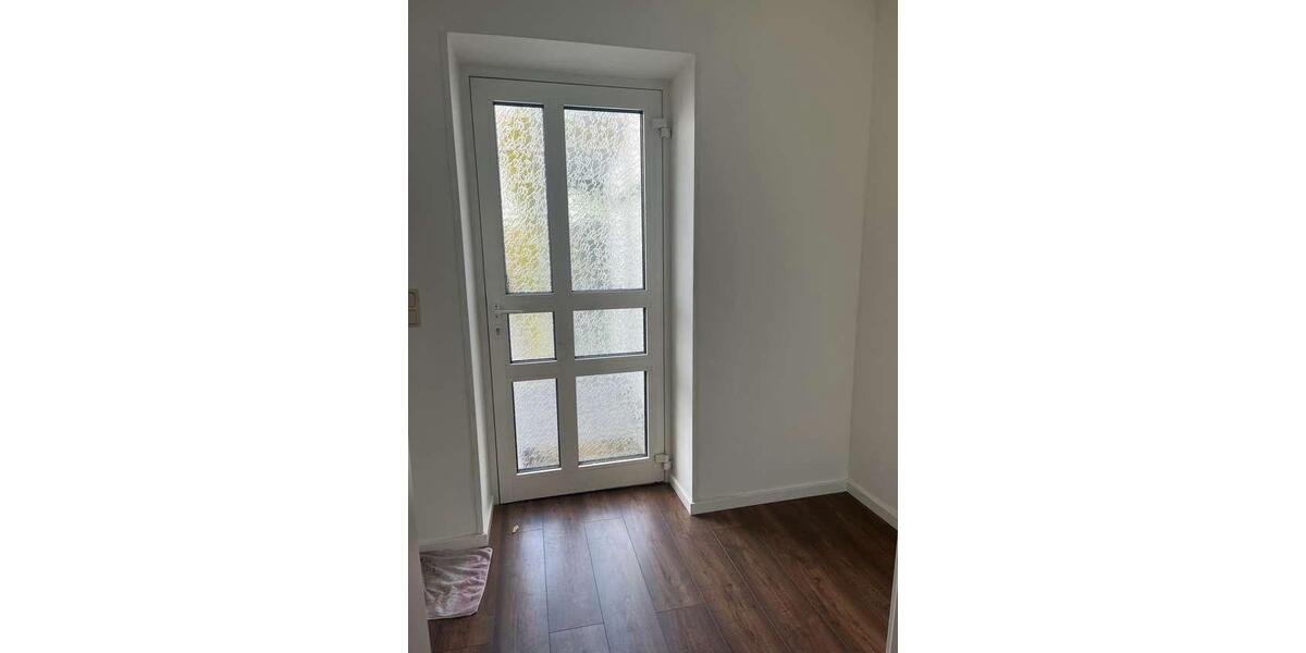 Erdgeschoßwohnung Illingen - 1.5 Zimmer, 54 m&sup2;, 700&euro; | Angebot:26563975