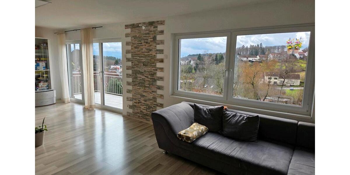 Etagenwohnung Lebach - 2 Zimmer, 86 m&sup2;, 980&euro; | Angebot:25181785