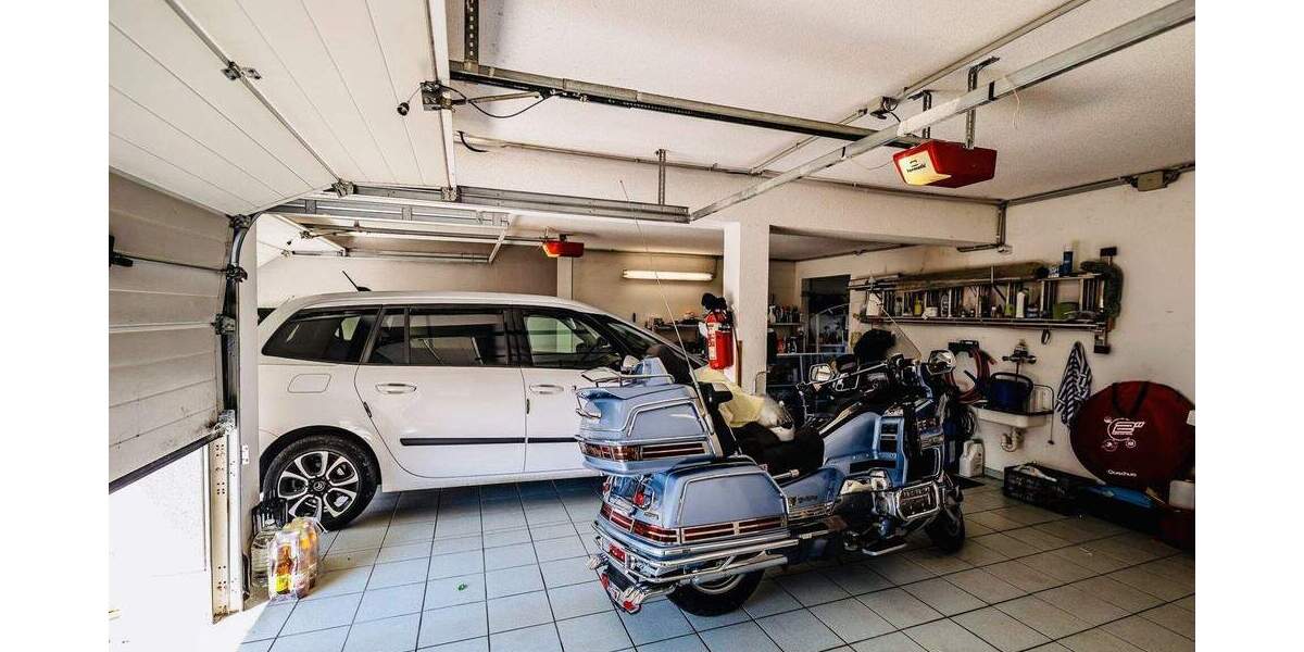 Einfamilienhaus Überherrn / Felsberg Felsberg - 8 Zimmer, 430 m&sup2;, 799.000&euro; | Angebot:25668689