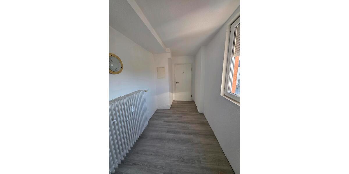 Etagenwohnung Völklingen - 1.5 Zimmer, 40 m&sup2;, 370&euro; | Angebot:25781449
