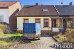 Kleines Handwerkerhaus in Elversberg mit Garten, Terrasse, Stellplatz & beheiztem Partyraum - Reihenendhaus Spiesen-Elversberg Elversberg | Angebot:26055798