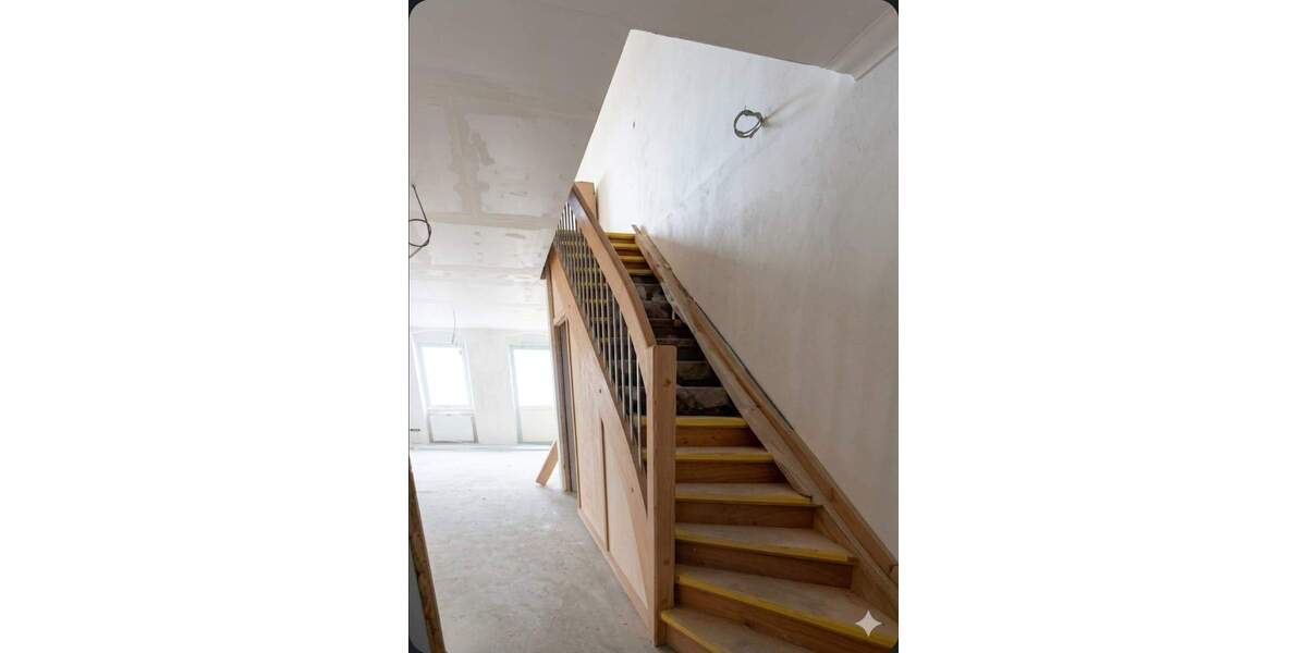 Einfamilienhaus Schiffweiler Landsweiler - 5 Zimmer, 128 m&sup2;, 195.000&euro; | Angebot:25702884