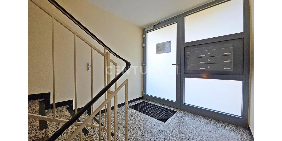Etagenwohnung Saarbrücken Kieselhumes - 4 Zimmer, 84 m&sup2;, 1.090&euro; | Angebot:26381067