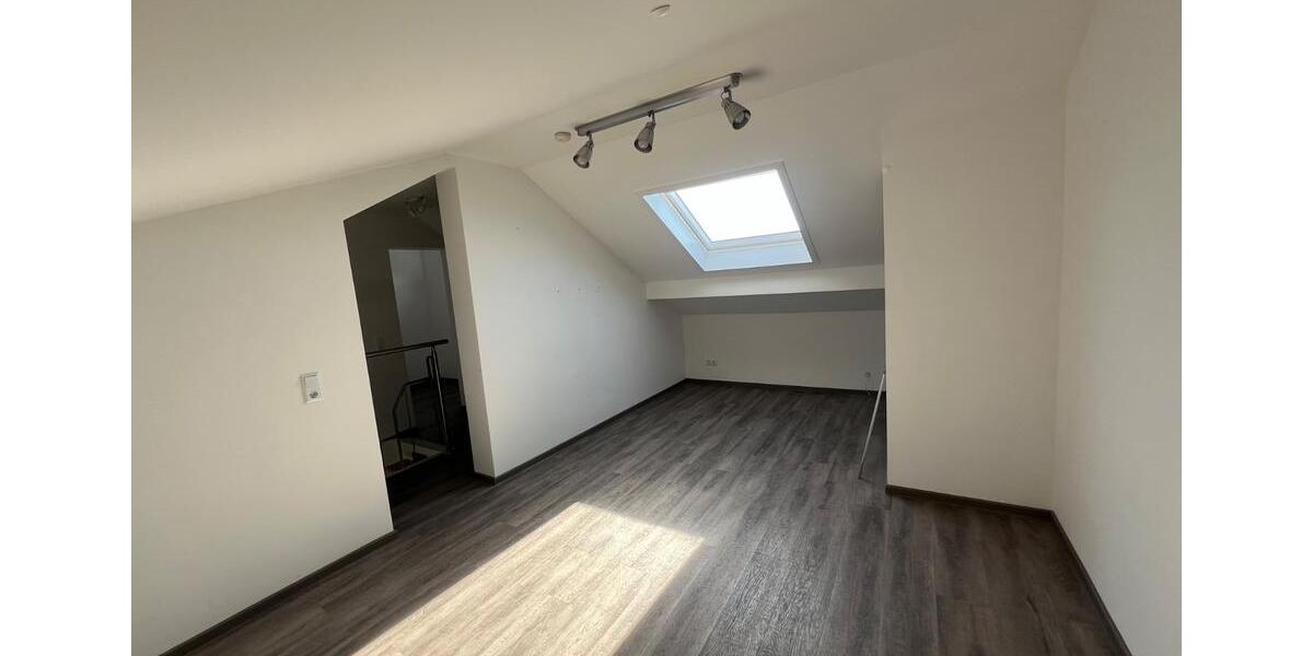 Etagenwohnung Saarlouis - 5 Zimmer, 116 m&sup2;, 239.000&euro; | Angebot:26468273