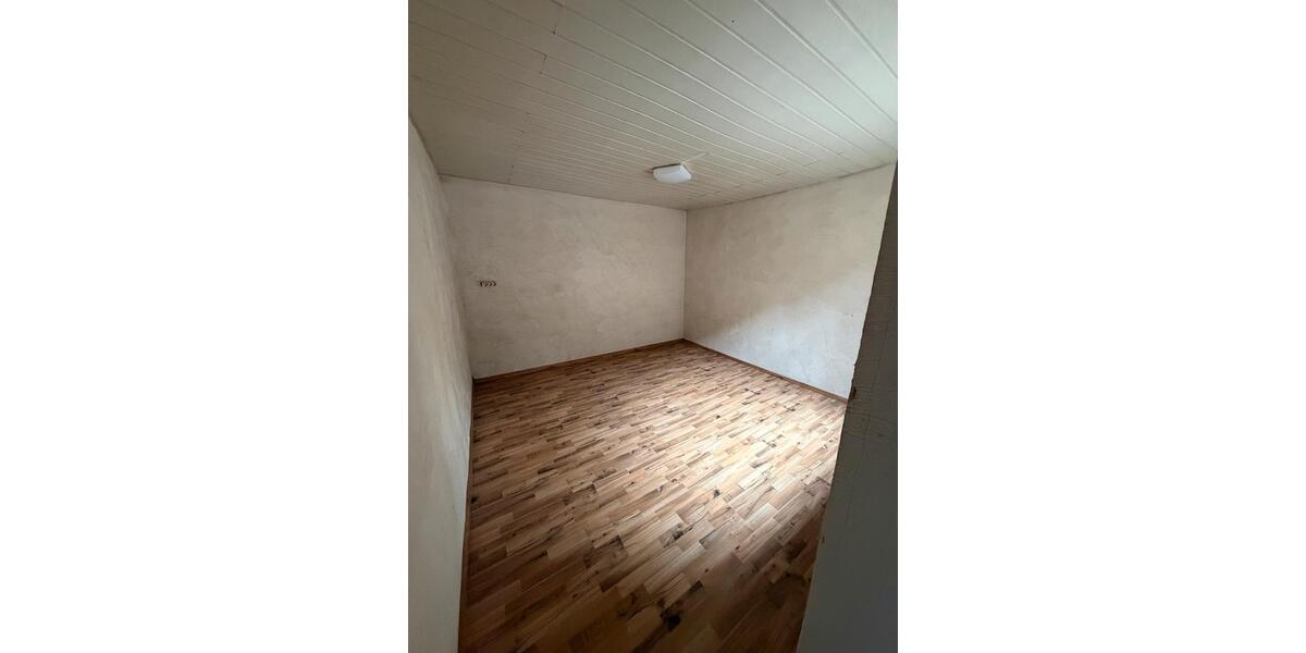 Reihenhaus Beckingen - 5 Zimmer, 95 m&sup2;, 78.000&euro; | Angebot:26635259
