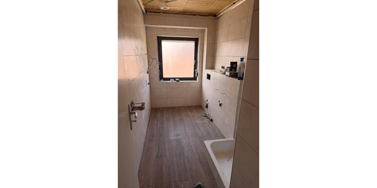 Etagenwohnung Spiesen-Elversberg Elversberg - 3 Zimmer, 96 m&sup2;, 1.000&euro; | Angebot:25859978