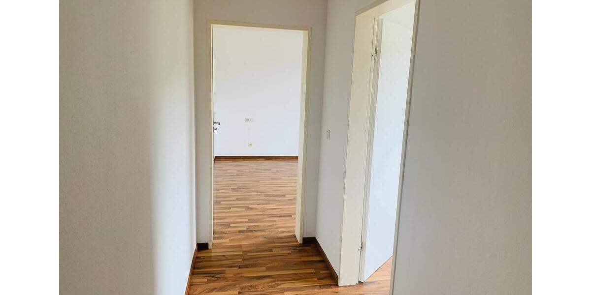 Etagenwohnung Saarbrücken St. Arnual - 3 Zimmer, 71 m&sup2;, 119.000&euro; | Angebot:25456678