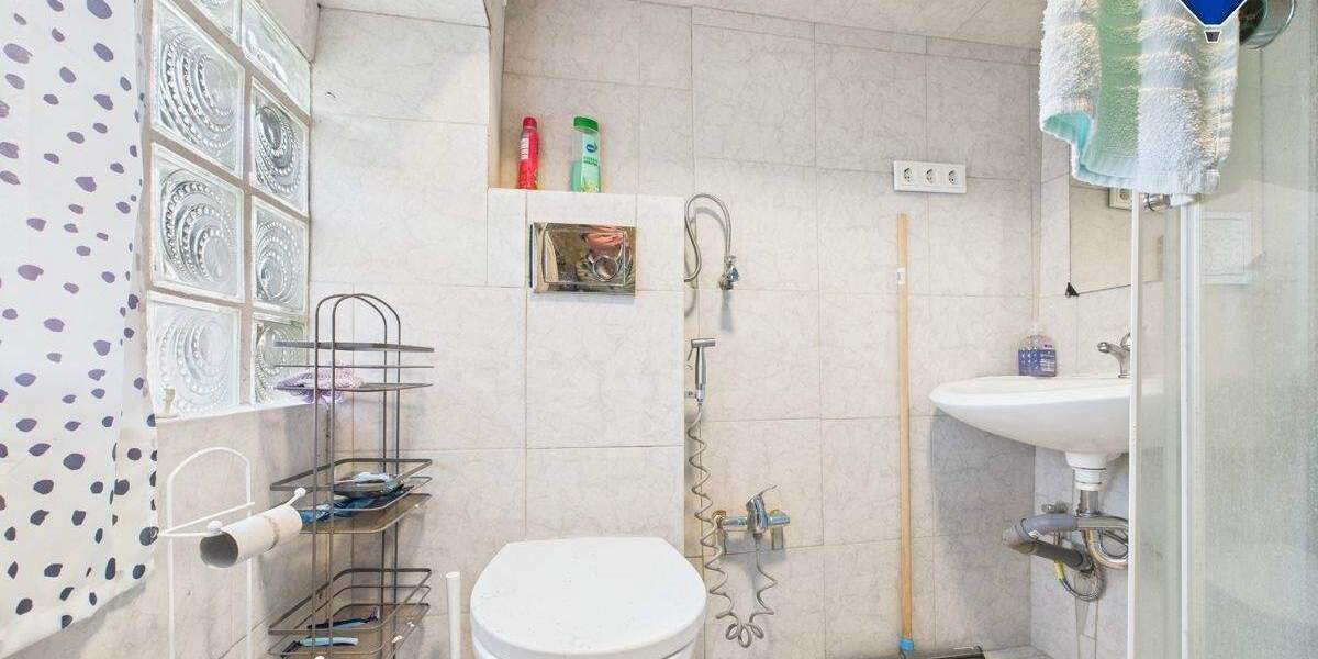 Einfamilienhaus Schmelz Limbach - 7 Zimmer, 145 m&sup2;, 179.000&euro; | Angebot:25673983