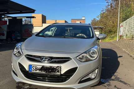 Hyundai i40 228.000 km 6.700 &euro; Saarbrücken 66115