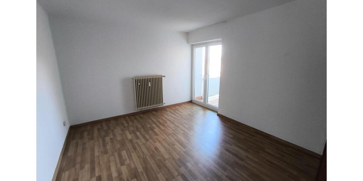 Etagenwohnung Saarbrücken Dudweiler - 2 Zimmer, 58 m&sup2;, 495&euro; | Angebot:25755077
