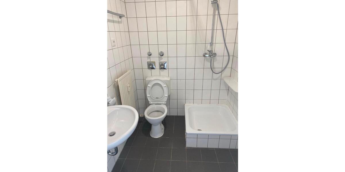 Etagenwohnung Sankt Ingbert - 1 Zimmer, 25 m&sup2;, 380&euro; | Angebot:25922343