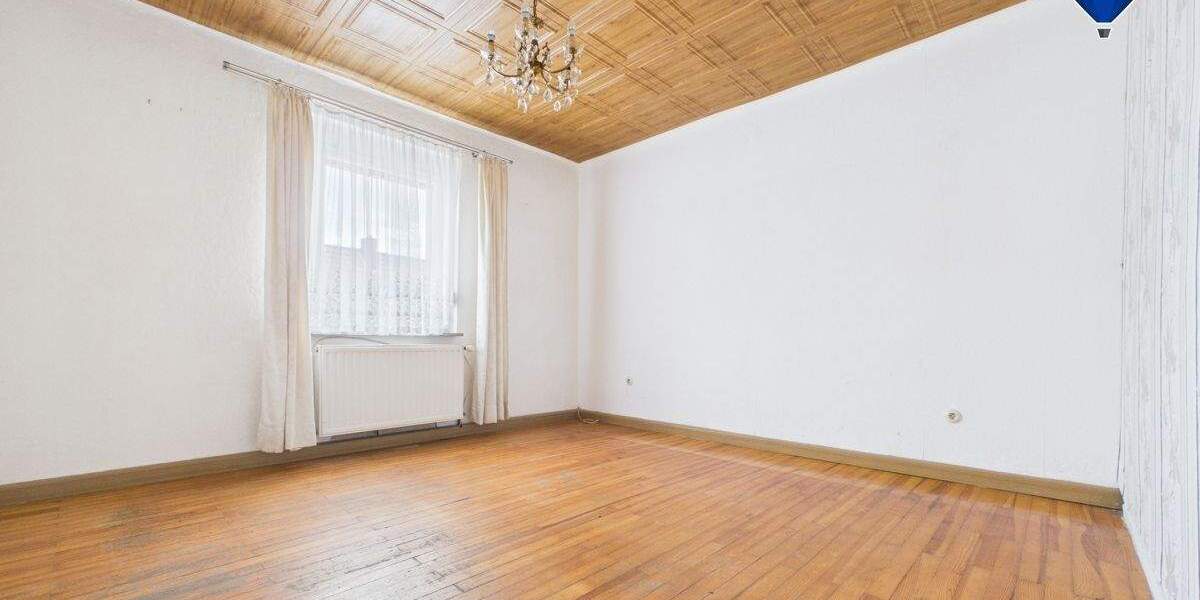Reihenendhaus Saarbrücken Altenkessel - 7 Zimmer, 178 m&sup2;, 226.000&euro; | Angebot:25819126