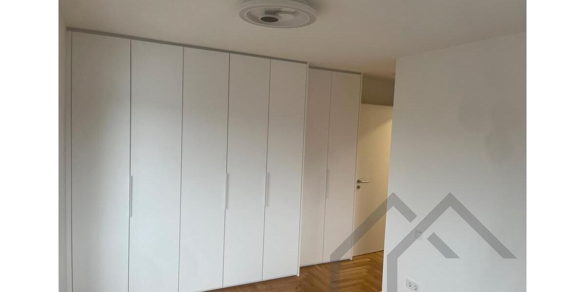 Etagenwohnung Homburg - 3 Zimmer, 80 m&sup2;, 1.100&euro; | Angebot:25436215