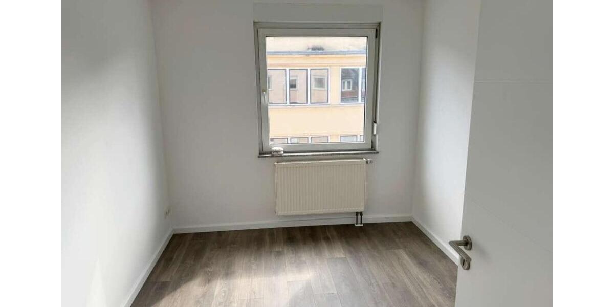 Etagenwohnung Sulzbach (Saar) - 3 Zimmer, 72 m&sup2;, 118.000&euro; | Angebot:25749862