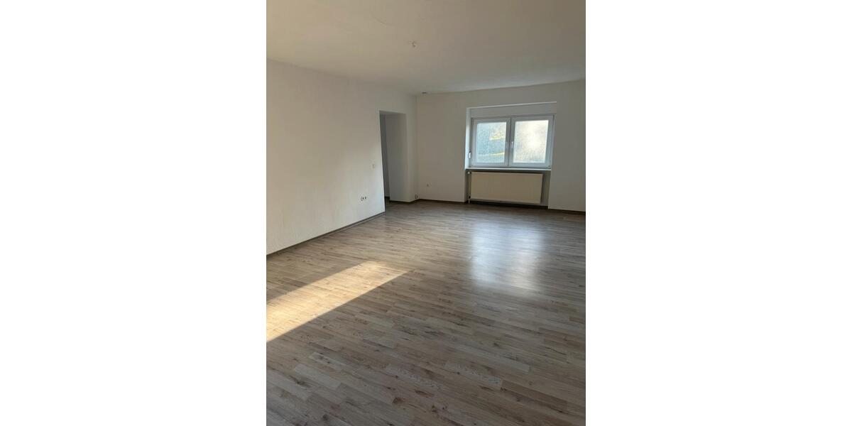 Einfamilienhaus Neunkirchen - 4 Zimmer, 110 m&sup2;, 1.350&euro; | Angebot:26120745