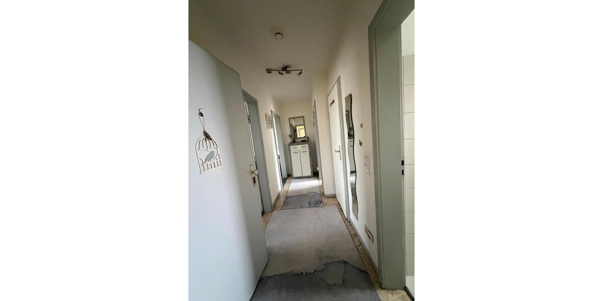 Etagenwohnung Saarbrücken Neue Bremm - 2.5 Zimmer, 64 m&sup2;, 500&euro; | Angebot:25553132