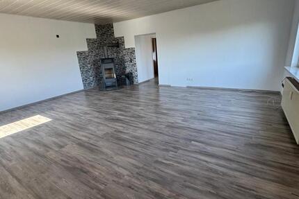 Wohnung Saarlouis - 4 Zimmer, 110 m&sup2;, 1.350&euro; | Angebot:26646387