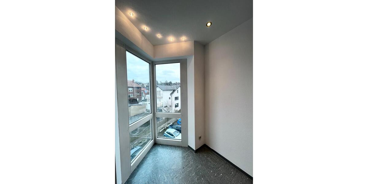 Etagenwohnung Püttlingen - 1 Zimmer, 80 m&sup2;, 790&euro; | Angebot:25875515