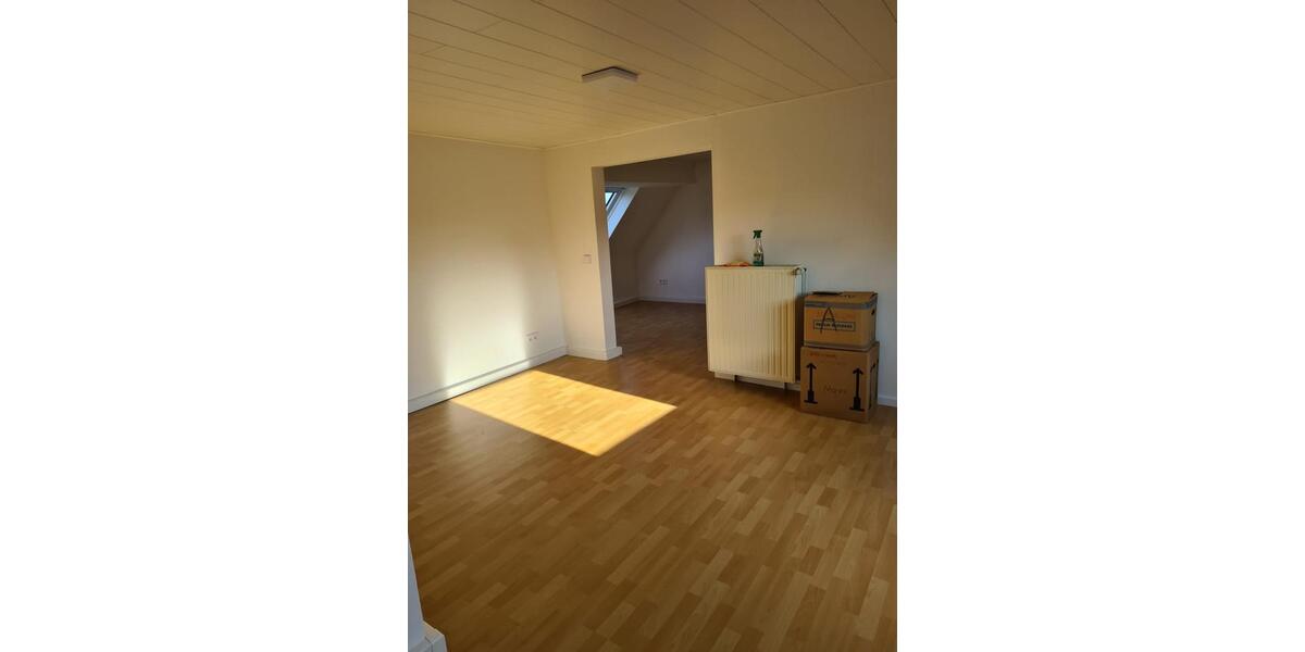 Einfamilienhaus Waldmohr - 5 Zimmer, 160 m&sup2;, 1.450&euro; | Angebot:25658539