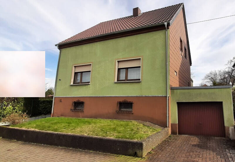 Einfamilienhaus Quierschied / Göttelborn Göttelborn - 5 Zimmer, 144 m&sup2;, 95.000&euro; | Angebot:25940452