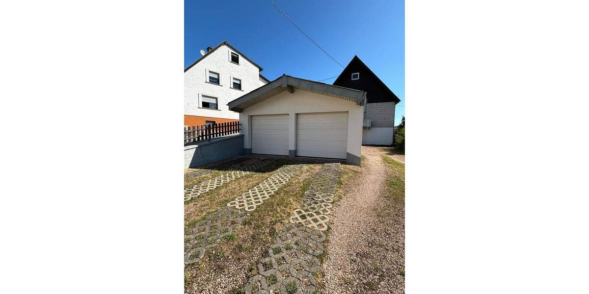 Mehrfamilienhaus, Wohnhaus Neunkirchen Wiebelskirchen - 6 Zimmer, 178 m&sup2;, 229.000&euro; | Angebot:25706021