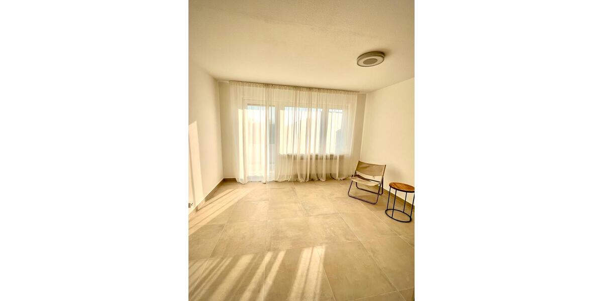 Etagenwohnung Saarbrücken Kieselhumes - 1 Zimmer, 30 m&sup2;, 540&euro; | Angebot:25821378