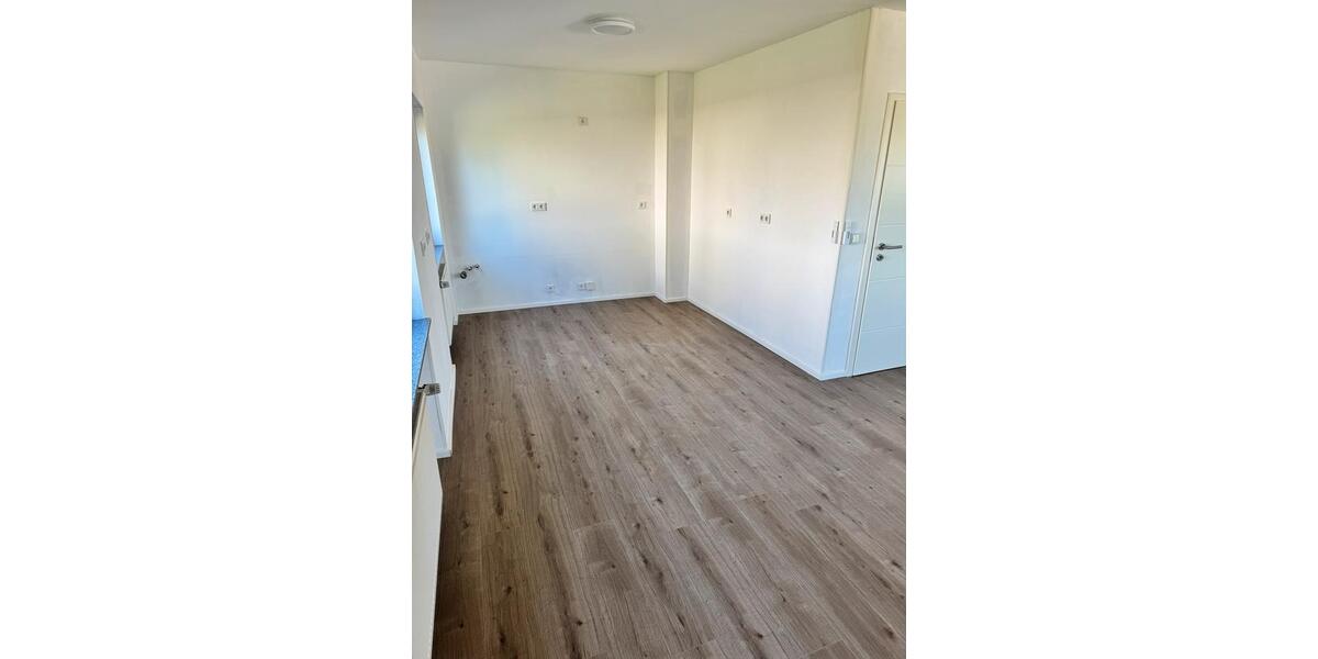 Erdgeschoßwohnung Heusweiler - 3 Zimmer, 76 m&sup2;, 650&euro; | Angebot:26704515