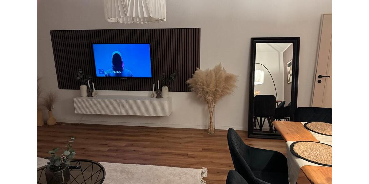 Etagenwohnung Saarbrücken - 2 Zimmer, 80 m&sup2;, 900&euro; | Angebot:25916352