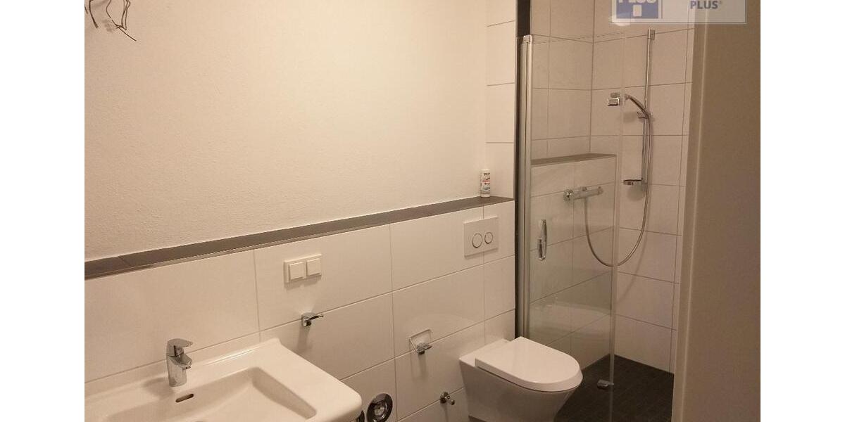 Etagenwohnung Bexbach - 2 Zimmer, 70 m&sup2;, 760&euro; | Angebot:26638998
