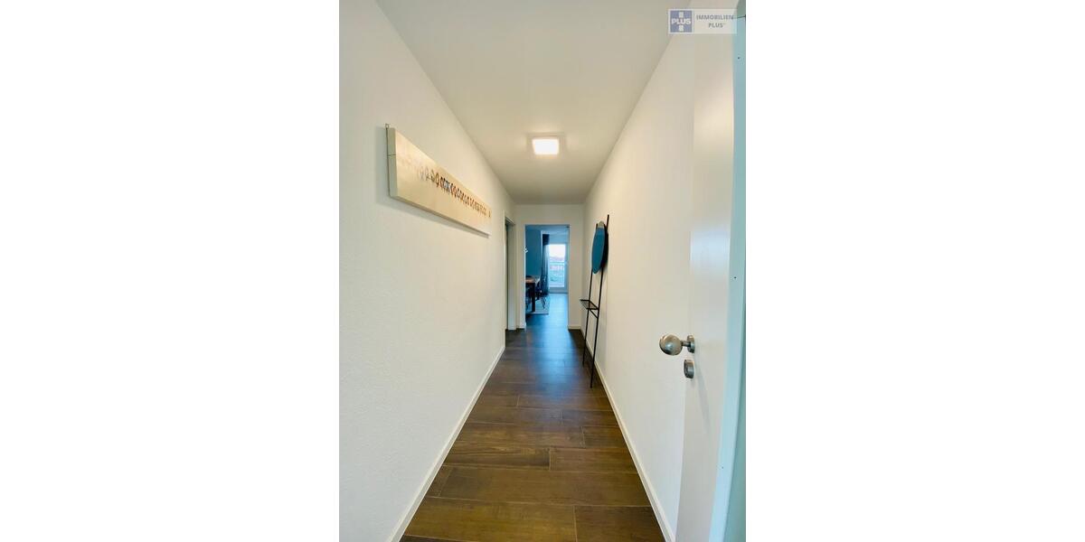 Dachgeschoßwohnung Homburg - 2 Zimmer, 65 m&sup2;, 890&euro; | Angebot:24640496