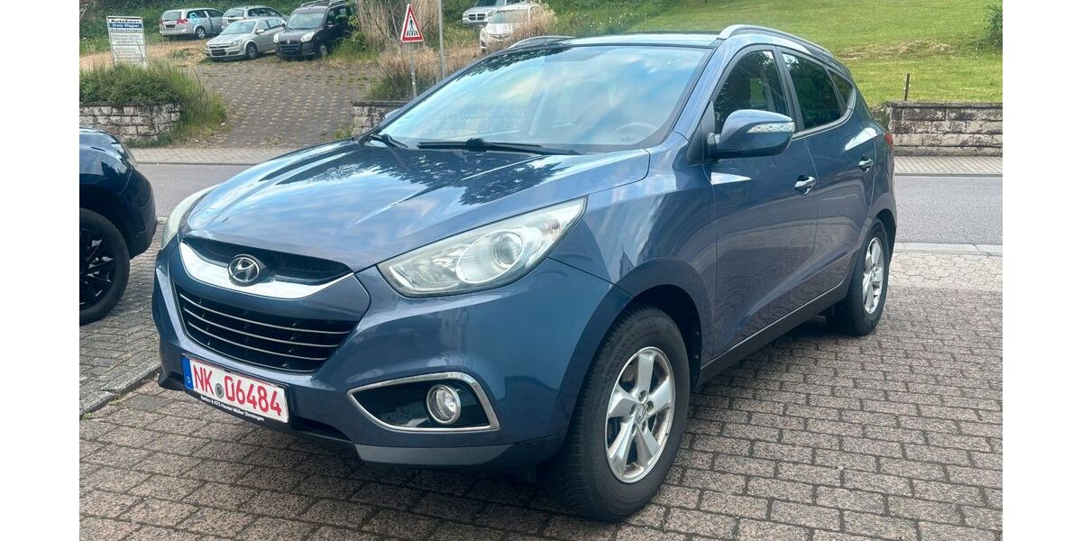 Hyundai ix35 165.300 km 6.590 &euro; Dirmingen 66571