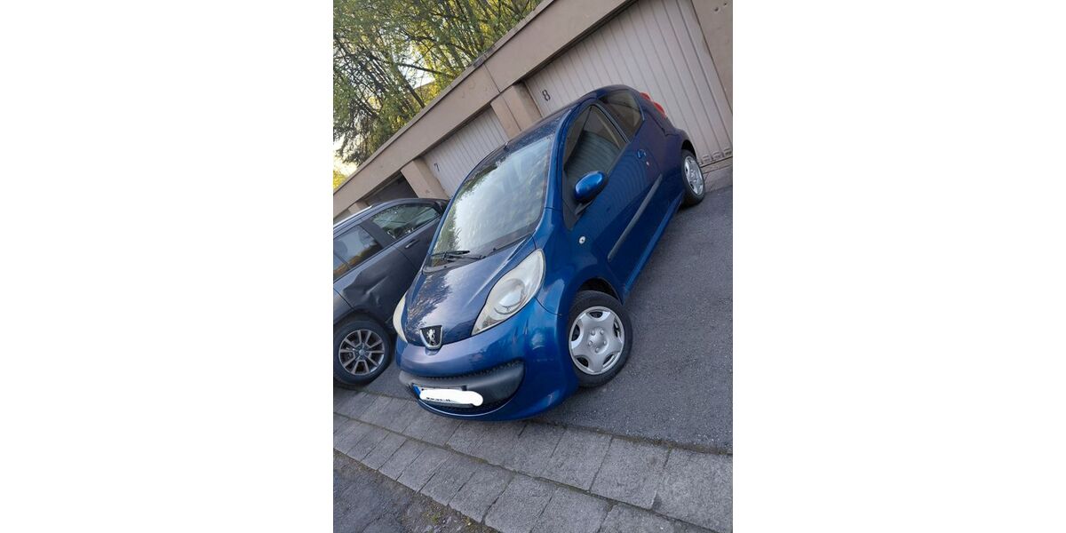Peugeot 107 181.000 km 1.500 &euro; Saarbrücken 66121