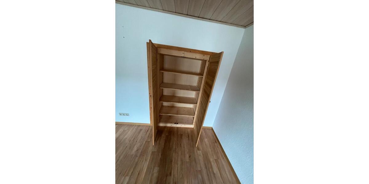 Bauernhaus, Landhaus Wallerfangen - 6.5 Zimmer, 224 m&sup2;, 335.000&euro; | Angebot:25811799