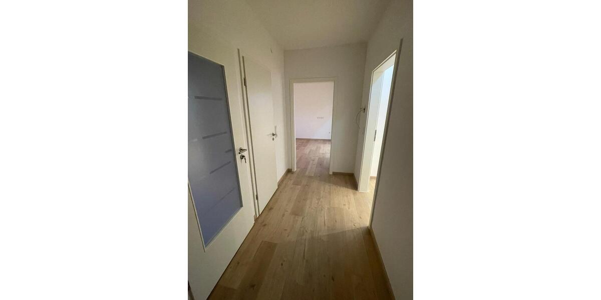 Etagenwohnung Zweibrücken - 4 Zimmer, 100 m&sup2;, 1.000&euro; | Angebot:23689511