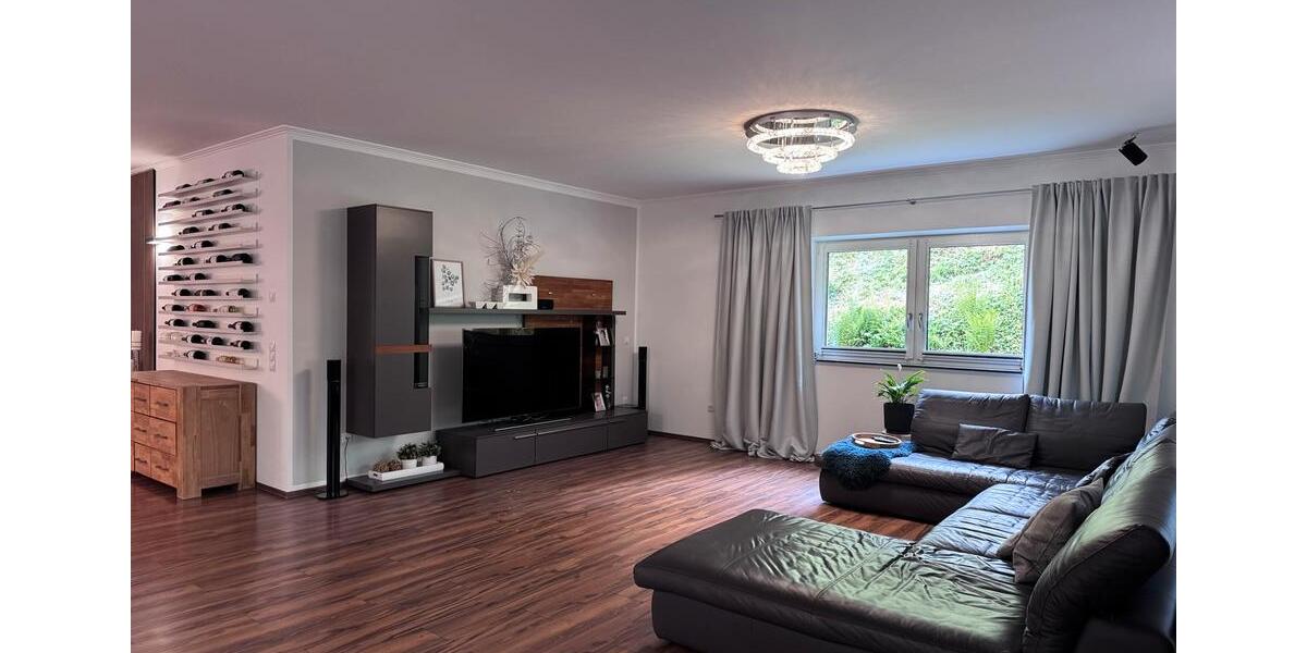 Einfamilienhaus Zweibrücken - 5 Zimmer, 300 m&sup2;, 790.000&euro; | Angebot:26992848