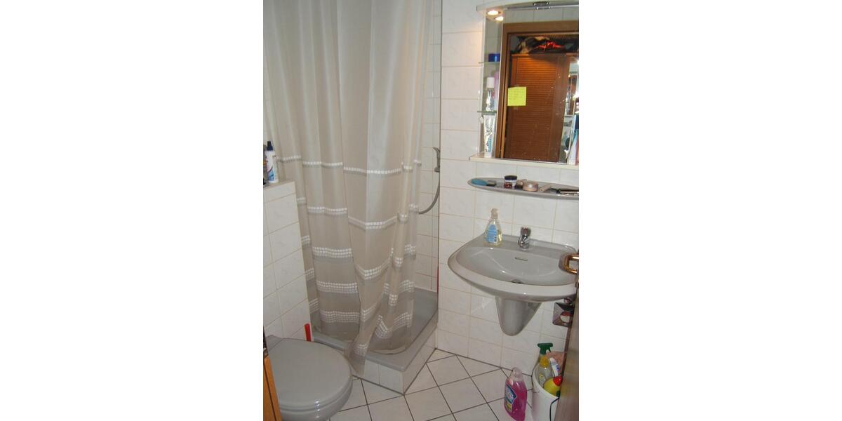 Etagenwohnung Saarbrücken Kieselhumes - 1 Zimmer, 24 m&sup2;, 310&euro; | Angebot:26704234