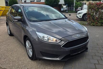 Ford Focus 130.000 km 4.300 &euro; Saarlouis 66740