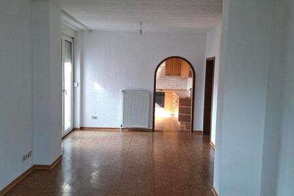 Wohnung Homburg - 4 Zimmer, 100 m&sup2;, 950&euro; | Angebot:25431684
