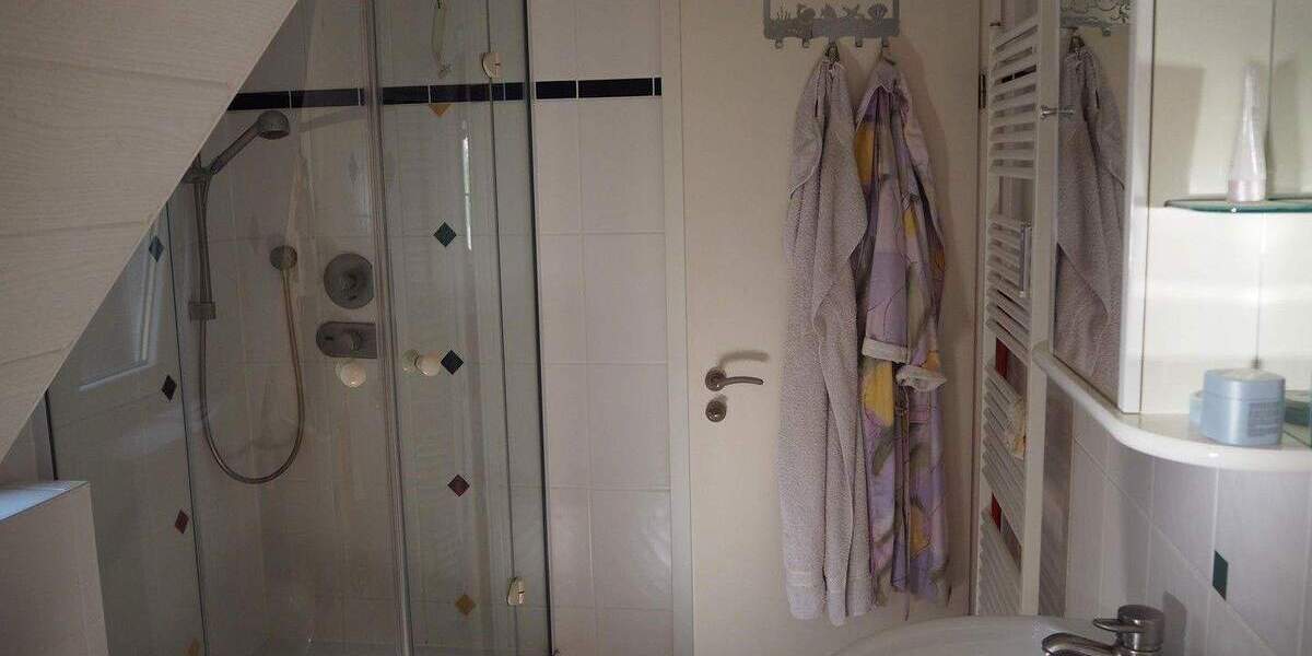 Mehrfamilienhaus, Wohnhaus Sulzbach/Saar Sulzbach - 4 Zimmer, 116 m&sup2;, 220.000&euro; | Angebot:25720781