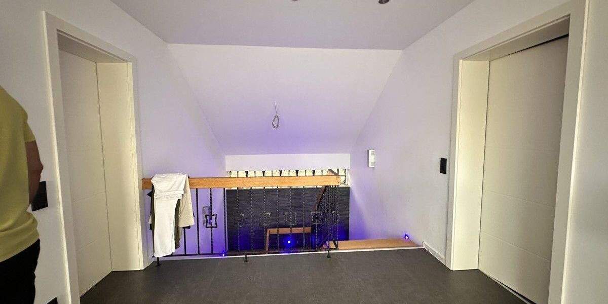 Mehrfamilienhaus, Wohnhaus Püttlingen - 7 Zimmer, 211 m&sup2;, 479.000&euro; | Angebot:25736186