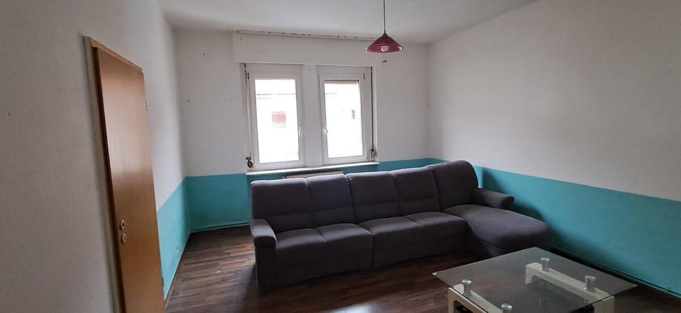 Etagenwohnung Völklingen - 2 Zimmer, 85 m&sup2;, 660&euro; | Angebot:23874172