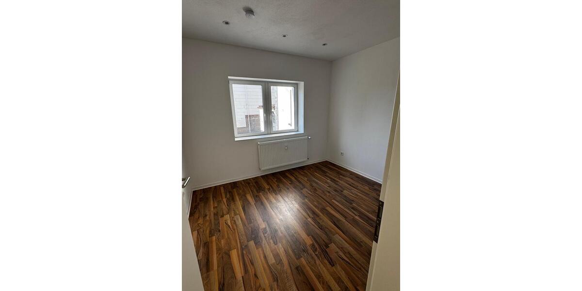 Erdgeschoßwohnung Eppelborn - 1 Zimmer, 40 m&sup2;, 540&euro; | Angebot:25173672