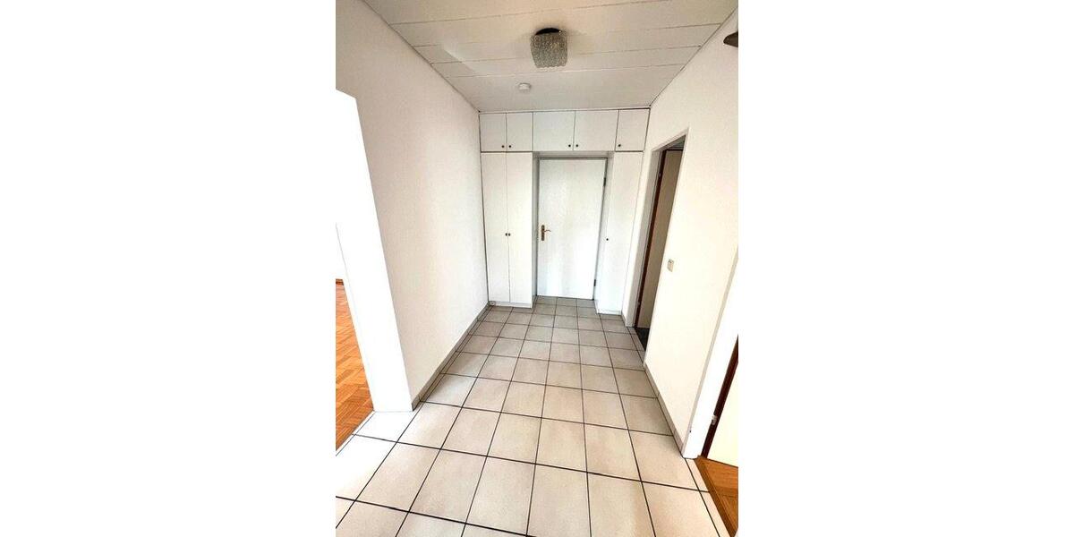 Erdgeschoßwohnung Sankt Ingbert - 3 Zimmer, 70 m&sup2;, 650&euro; | Angebot:26640133