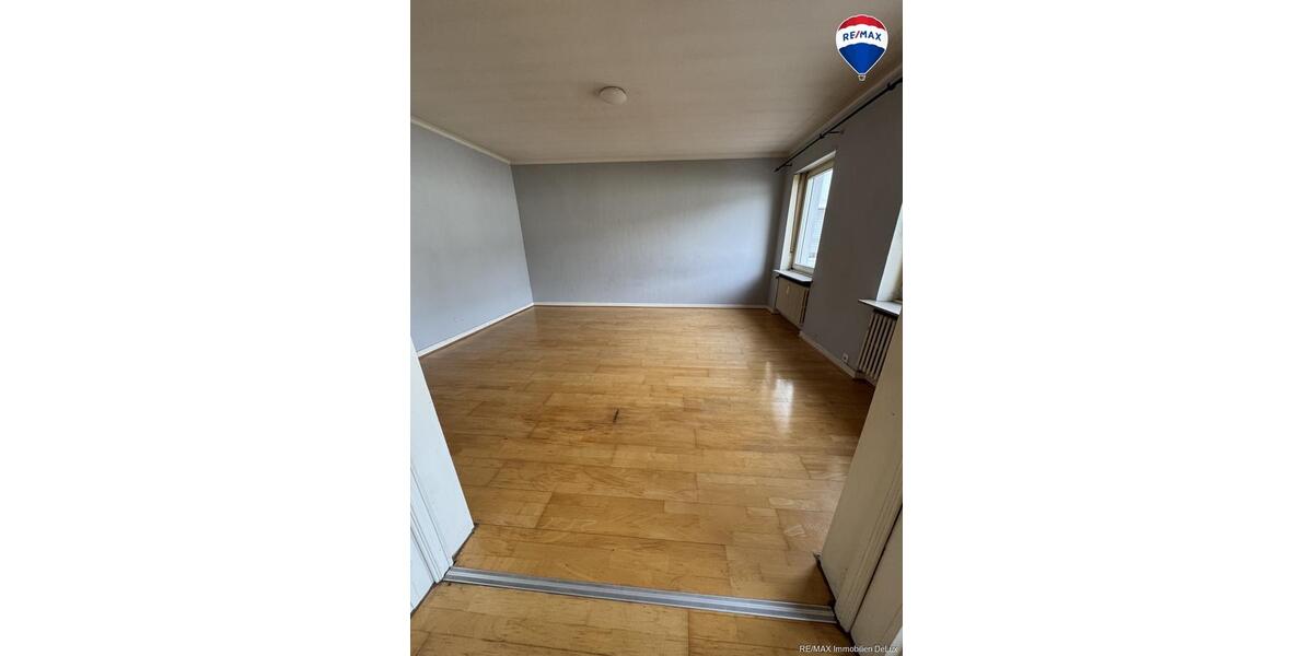 Etagenwohnung Saarlouis - 3 Zimmer, 100 m&sup2;, 800&euro; | Angebot:25648443