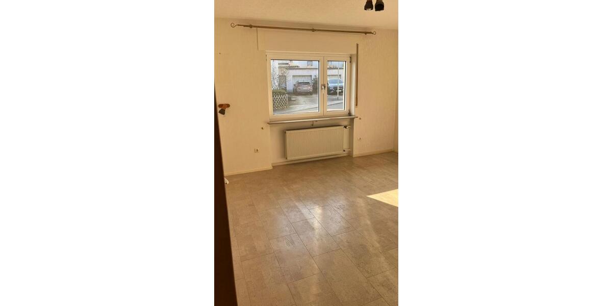 Bungalow Bexbach - 4 Zimmer, 120 m&sup2;, 425.000&euro; | Angebot:25225793