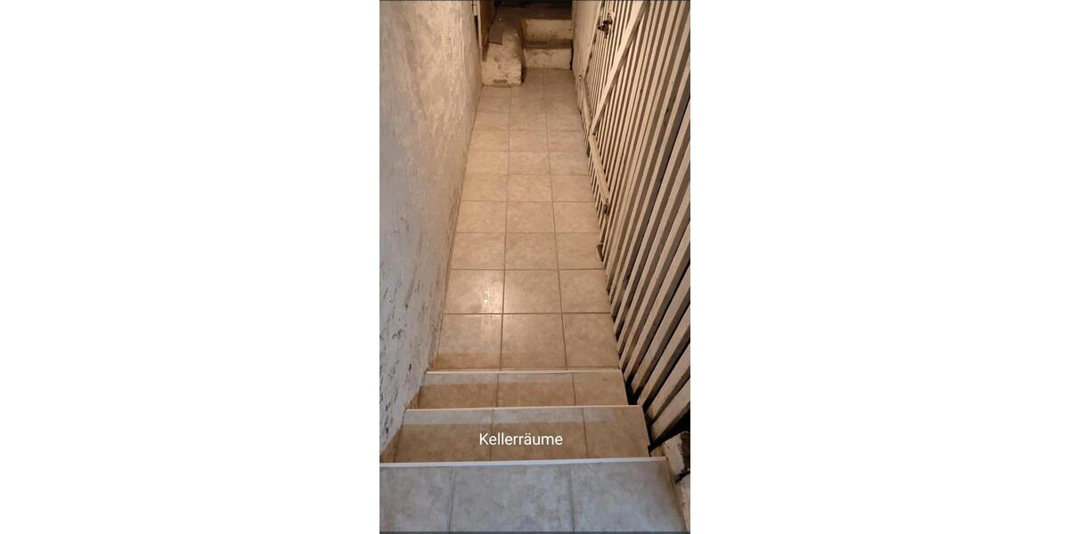Mehrfamilienhaus, Wohnhaus Saarbrücken Brebach-Fechingen - 11 Zimmer, 279 m&sup2;, 489.000&euro; | Angebot:26696338