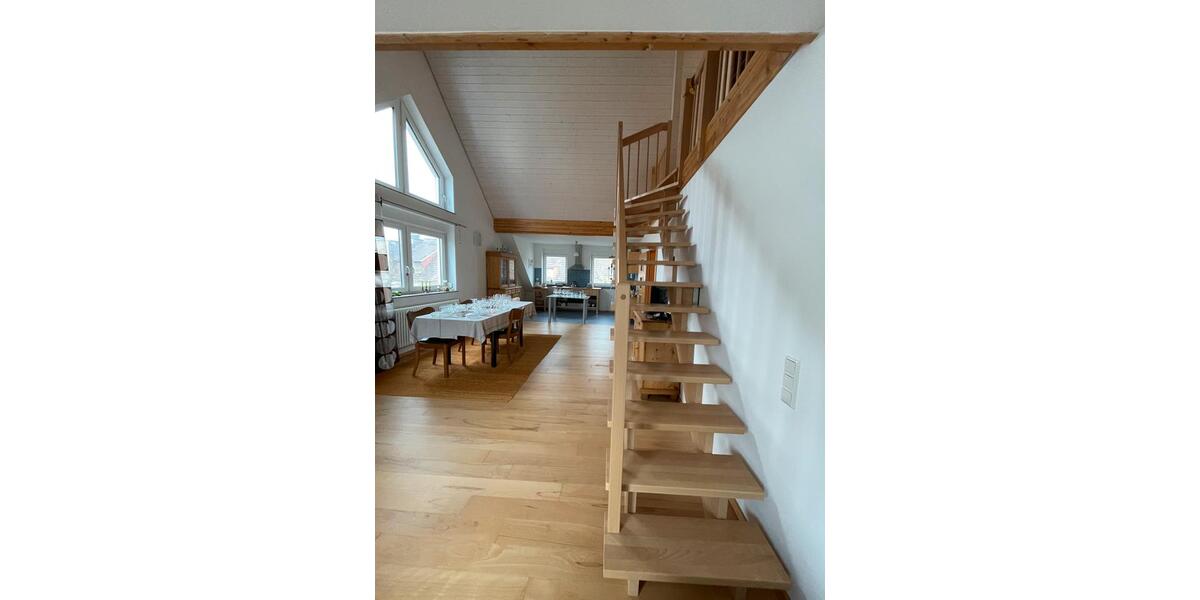 Etagenwohnung Homburg - 3 Zimmer, 104 m&sup2;, 920&euro; | Angebot:24839792